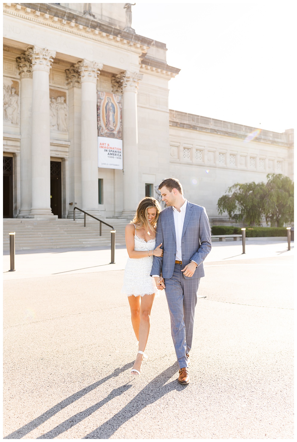 St. Louis Engagement Photographer, engagement photos at the St. Louis Art Museum 