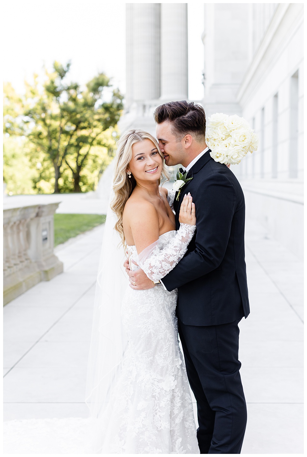 bride and groom portraits Jefferson City Missouri State Capitol