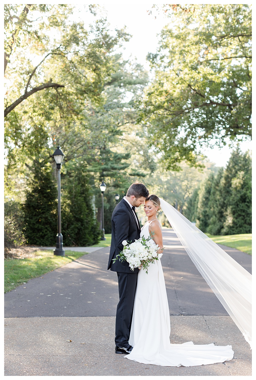 St. Louis Missouri wedding at Old Warson Country Club