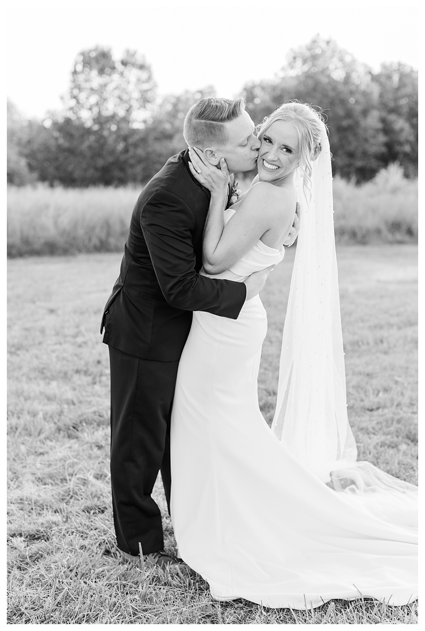 Wedding photographer columbia Missouri