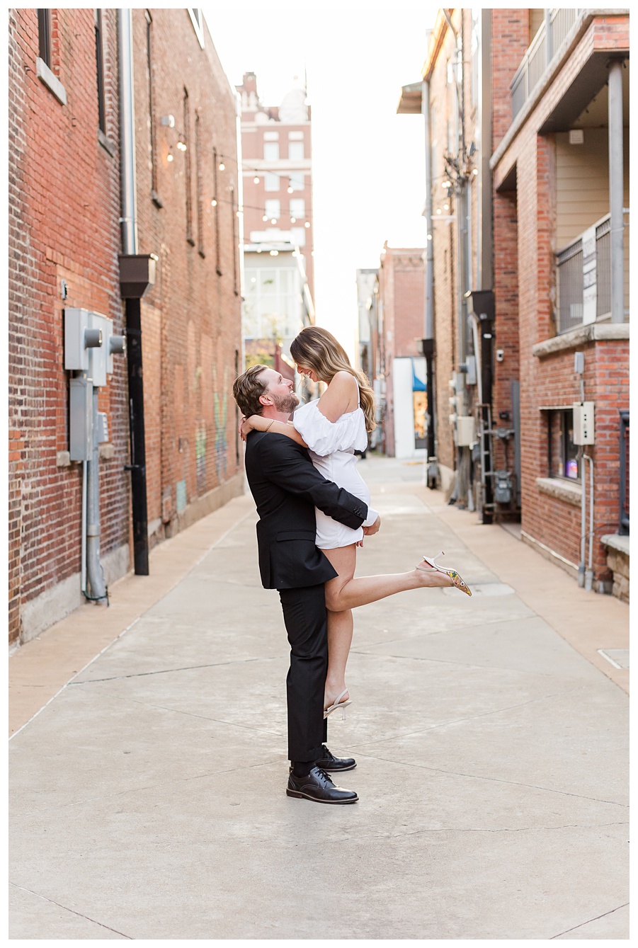 Downtown Columbia Missouri engagement photography